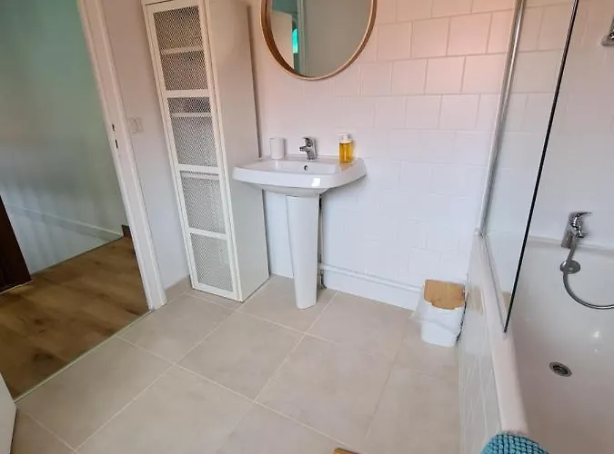 La Maison D'eglantine, 6 Min Du Puy Du Fou, 4 8 Couchages à St Malo-du-bois, Hébergement de vacances Saint-Malo-du-Bois