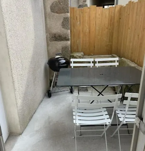 Hébergement de vacances La Maison D'eglantine, 6 Min Du Puy Du Fou, 4 8 Couchages à St Malo-du-bois, *