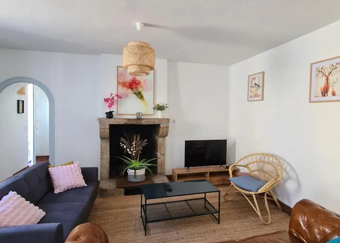 Hébergement de vacances La Maison D'eglantine, 6 Min Du Puy Du Fou, 4 8 Couchages à St Malo-du-bois, *